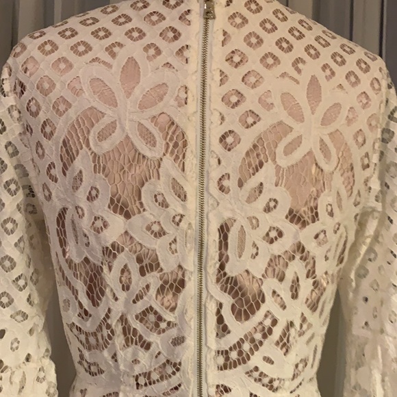 Classic Dress - Picture 3 of 4